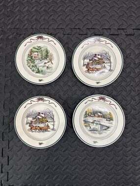 The Cellar O’ Tannenbaum Salad Dessert Plates Set 4 Vtg 7.5 w/ Box 1992 X Mas *